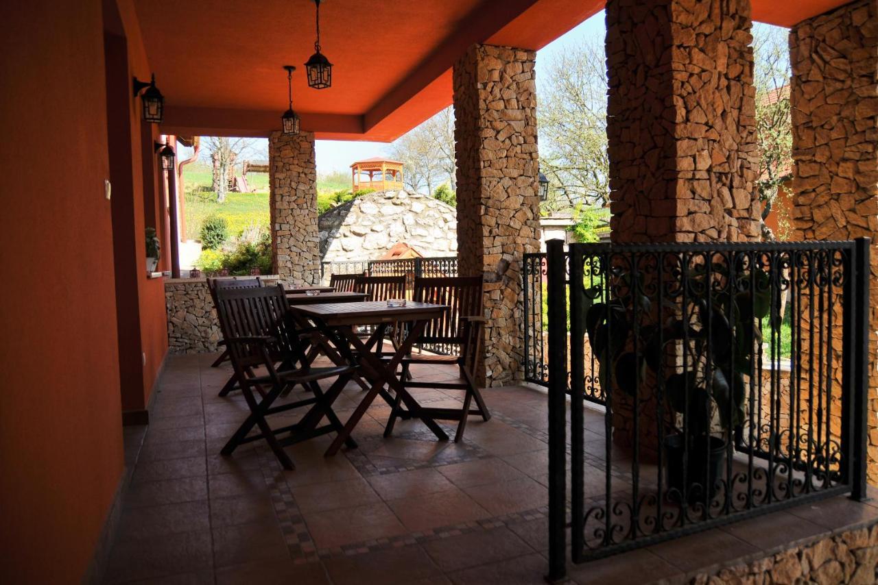 Harmonia Wellness Villa Сильвашварад Экстерьер фото