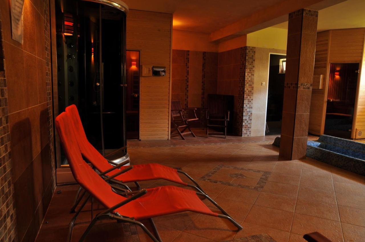 Harmonia Wellness Villa Сильвашварад Экстерьер фото